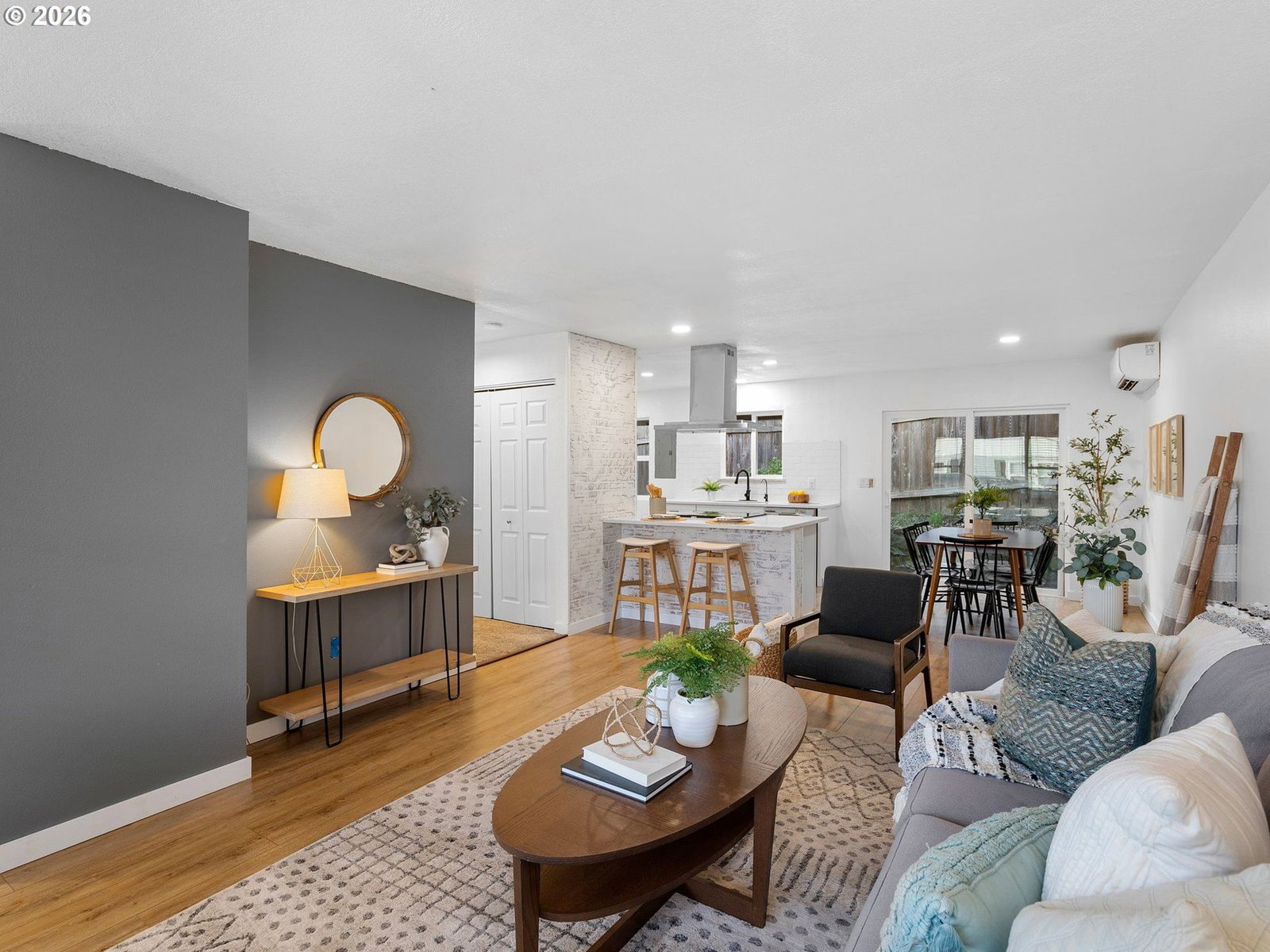 Listing photo 5 of 33, 2683 SW SPRING GARDEN ST, Portland, OR, 97219