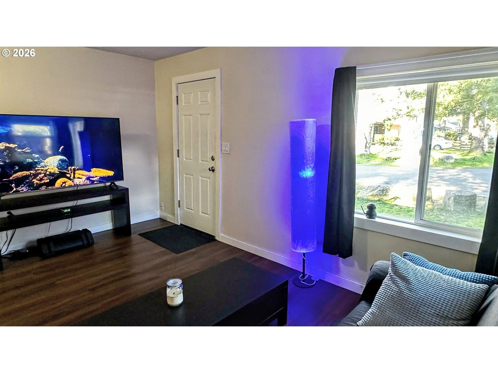 Listing photo 4 of 26, 11818 NE HOLLADAY ST, Portland, OR, 97220