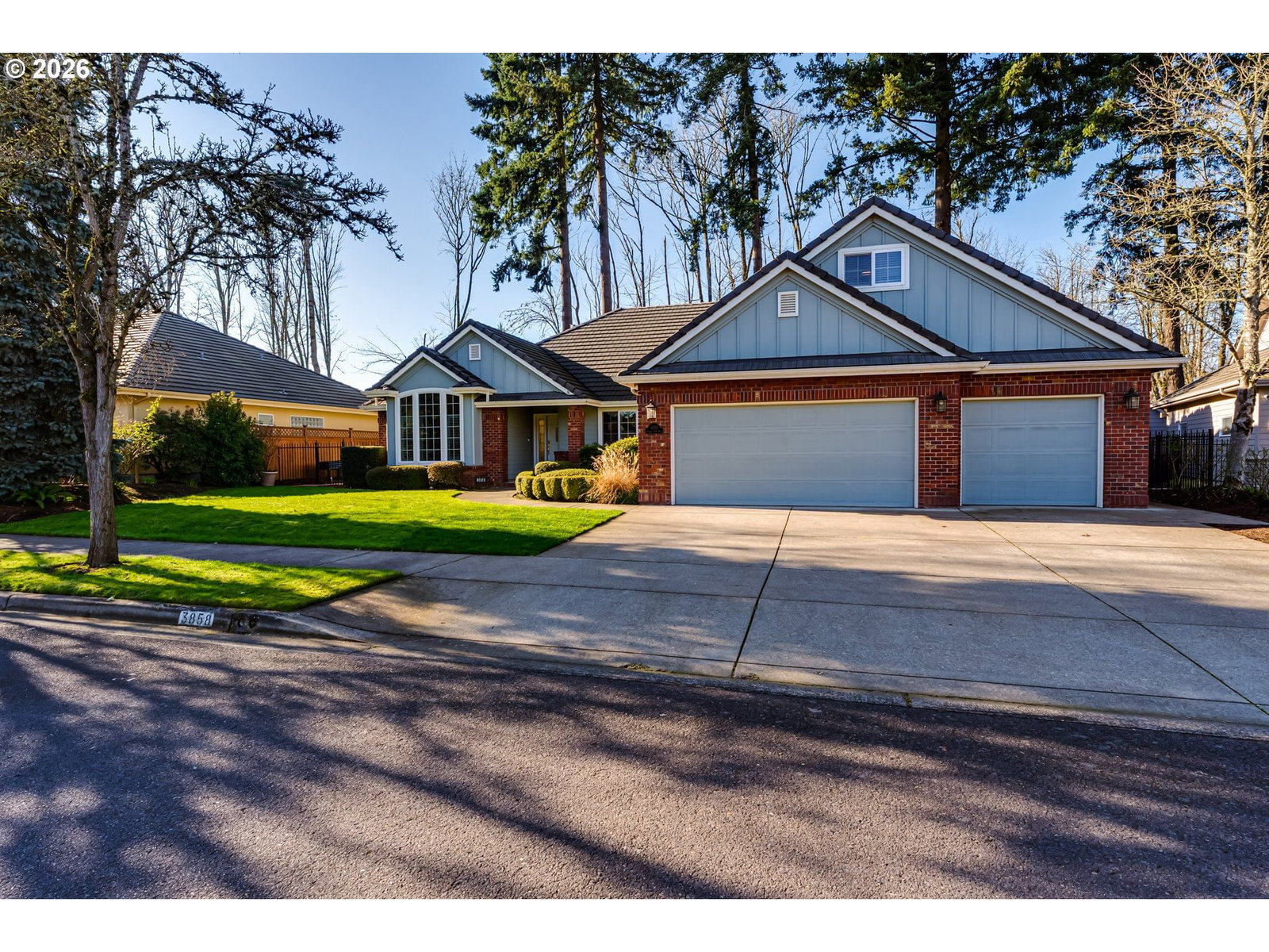 Primary listing photo, 3858 MIRROR POND WAY, Eugene, OR, 97408
