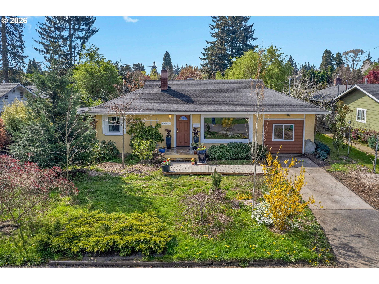 Primary listing photo, 12030 RUSSELL ST, Portland, OR, 97220