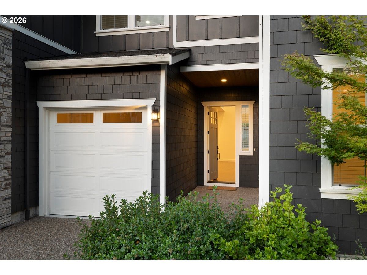 Listing photo 4 of 45, 2751 DAHLIA DR, West Linn, OR, 97068