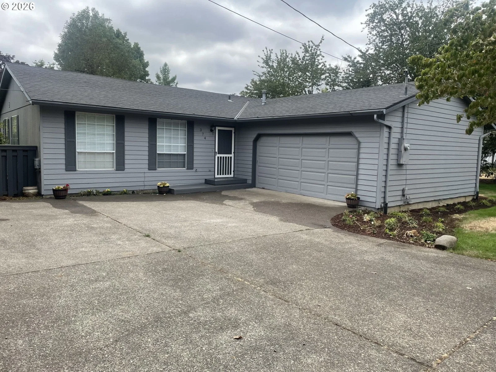374 WARNER PARROTT RD