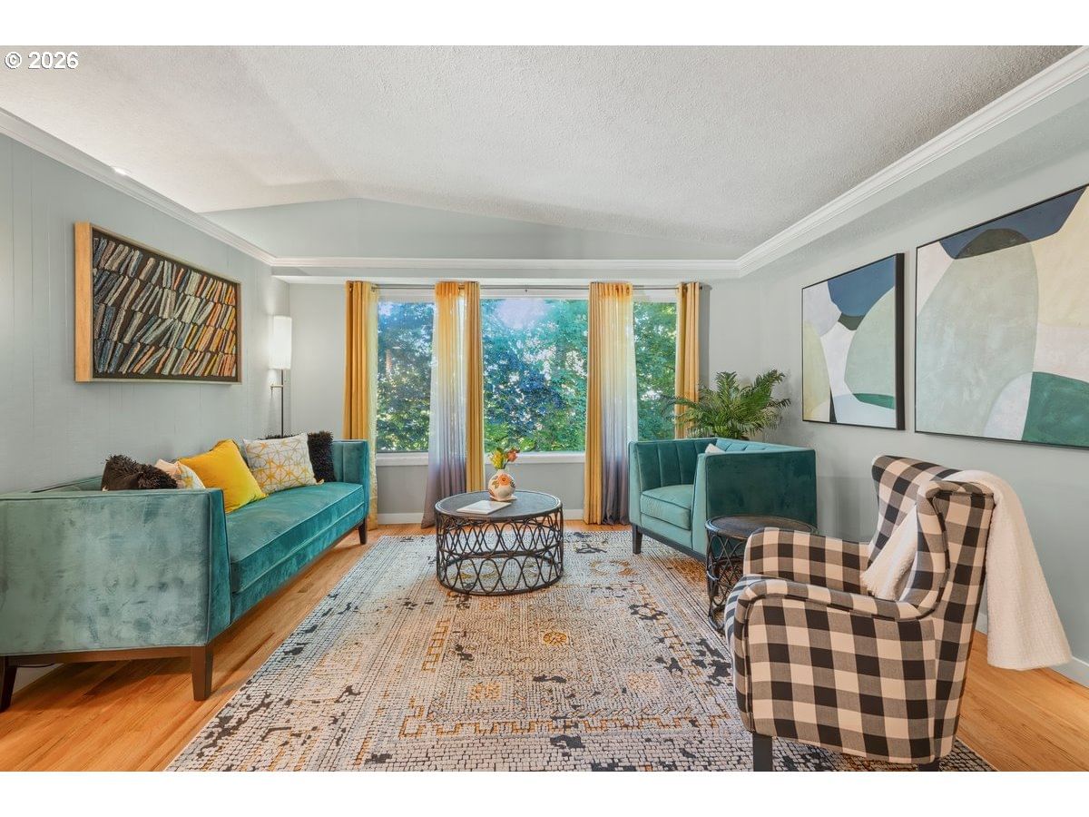 Listing photo 5 of 40, 6125 SW CHESTNUT AVE, Beaverton, OR, 97005
