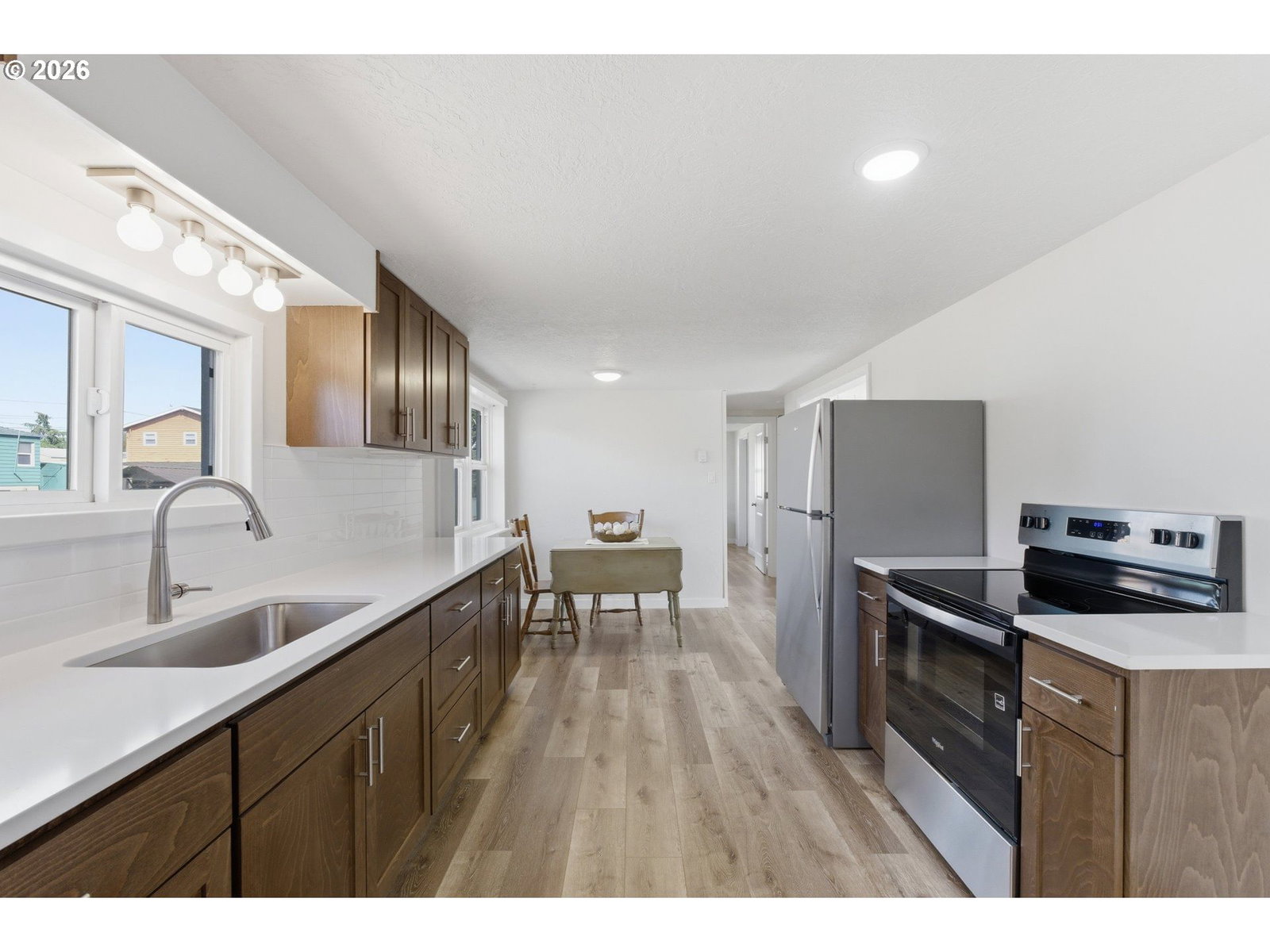 Listing photo 4 of 23, 610 TUALATIN ST, St Helens, OR, 97051