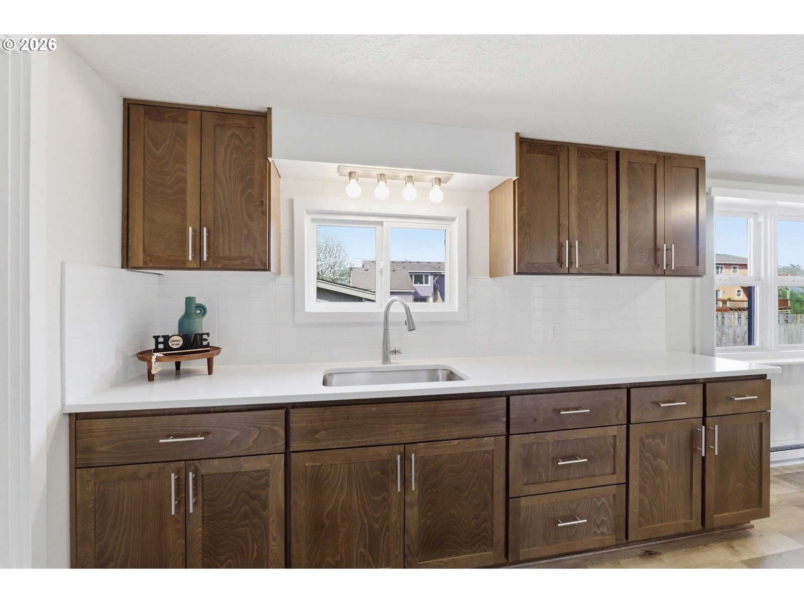 Listing photo 5 of 23, 610 TUALATIN ST, St Helens, OR, 97051