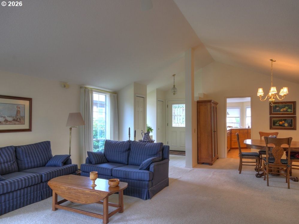 Listing photo 5 of 20, 15241 NE SUMMERPLACE DR, Portland, OR, 97230