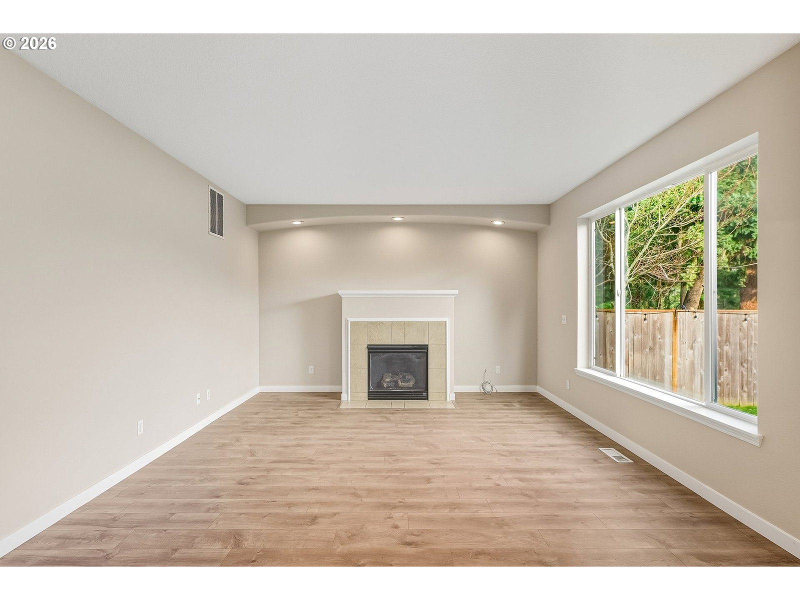 Listing photo 4 of 22, 6258 SW FOUNTAIN GROVE TER, Beaverton, OR, 97078