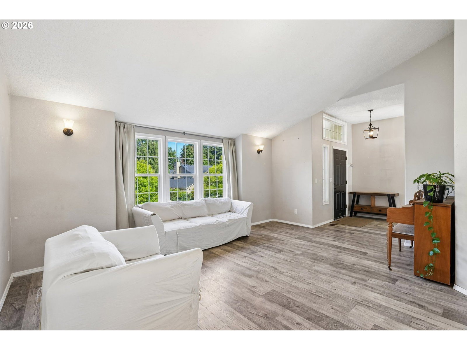 Listing photo 5 of 30, 22240 SW MARTINAZZI AVE, Tualatin, OR, 97062