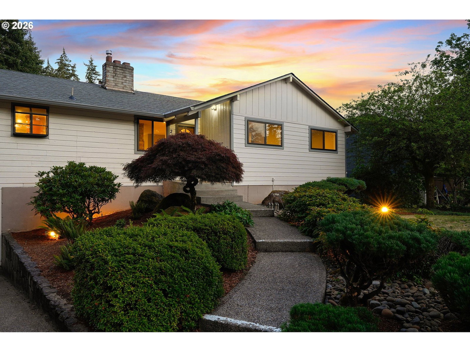 Listing photo 4 of 48, 21050 S MOSSY ROCK CT, Oregon City, OR, 97045