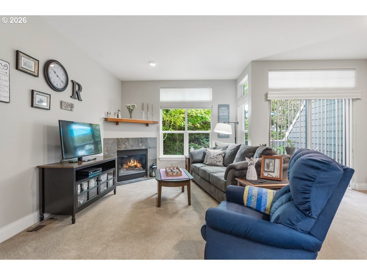 Listing photo 5 of 25, 7722 SW MATHENY DR, Beaverton, OR, 97008