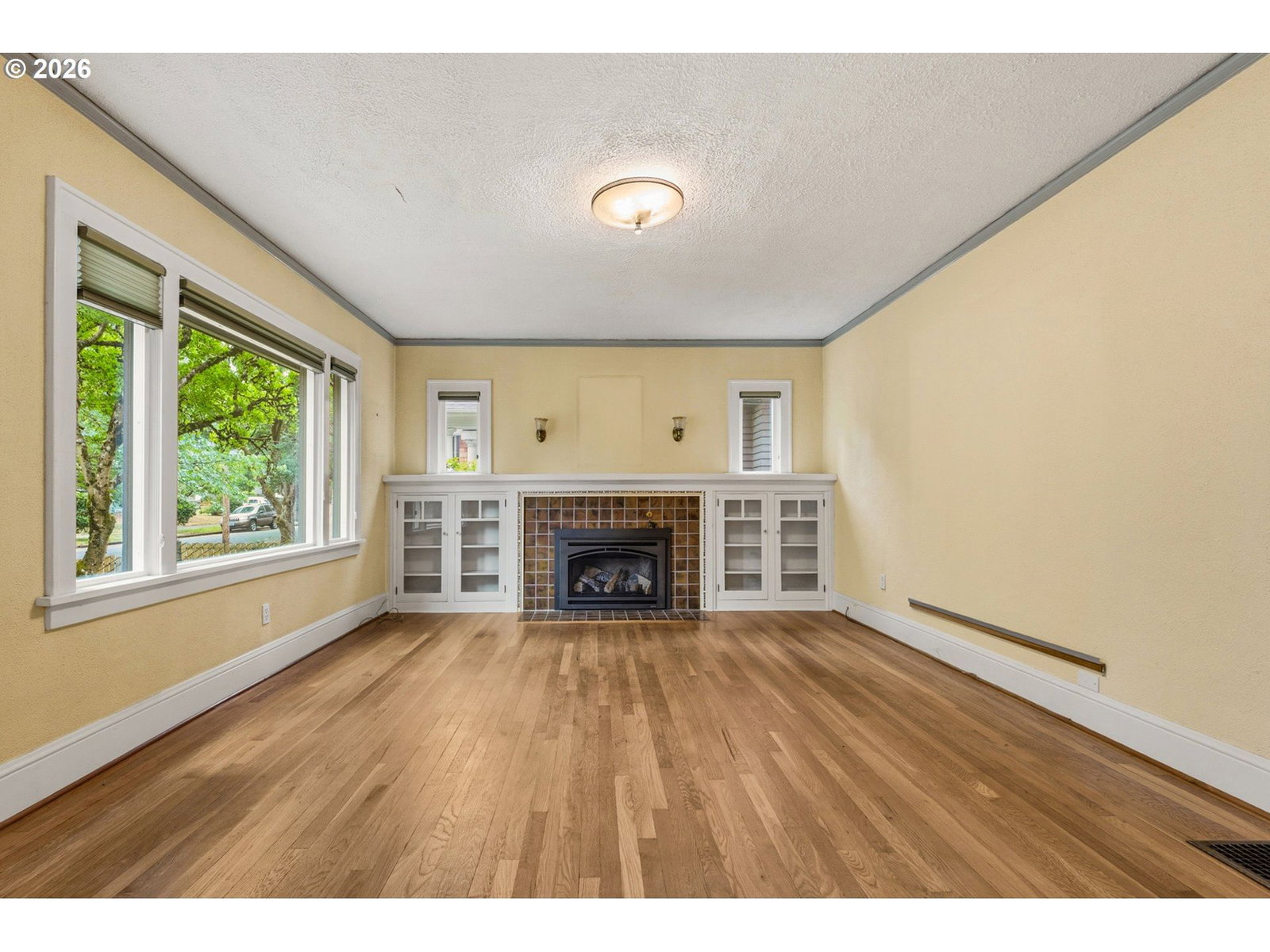 Listing photo 4 of 47, 3037 NE SKIDMORE ST, Portland, OR, 97211