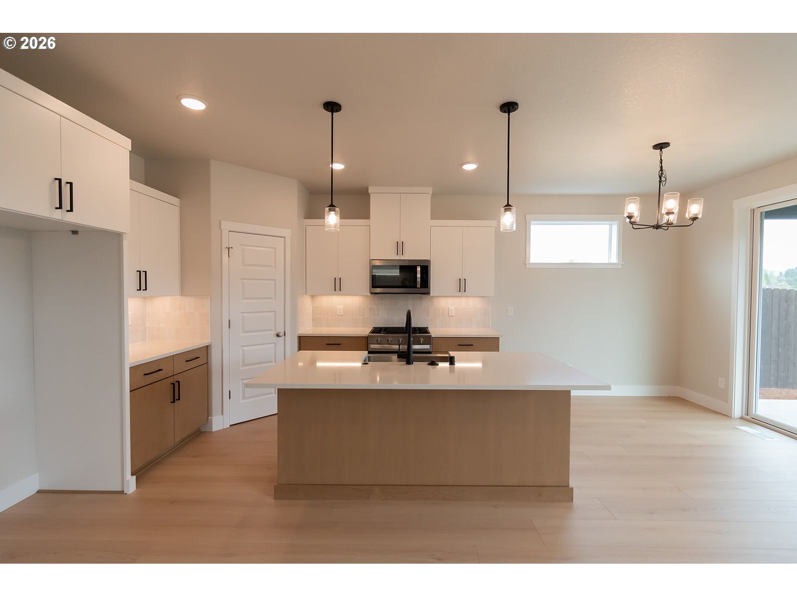 Listing photo 4 of 14, 3317 SE 8TH AVE, Battle Ground, WA, 98604