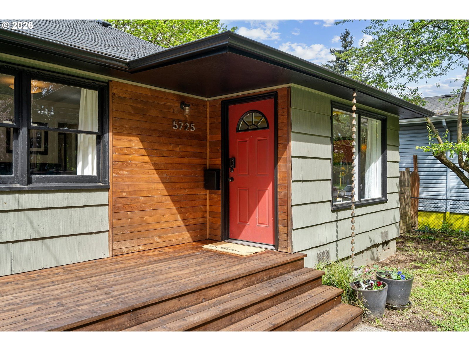 Listing photo 5 of 34, 5725 SE 72ND AVE, Portland, OR, 97206