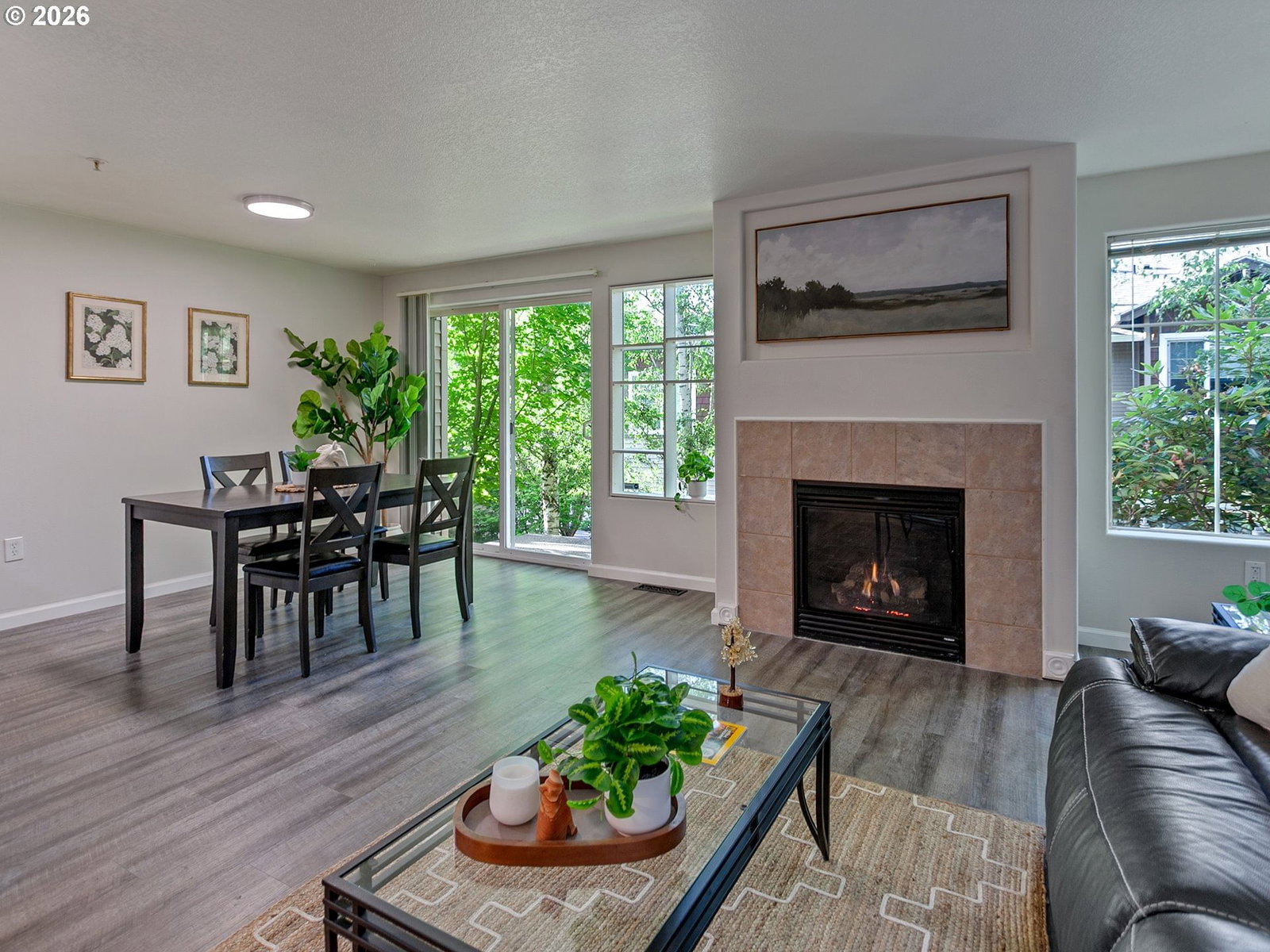 Listing photo 4 of 43, 10769 SW CANTERBURY LN #102, Tigard, OR, 97224