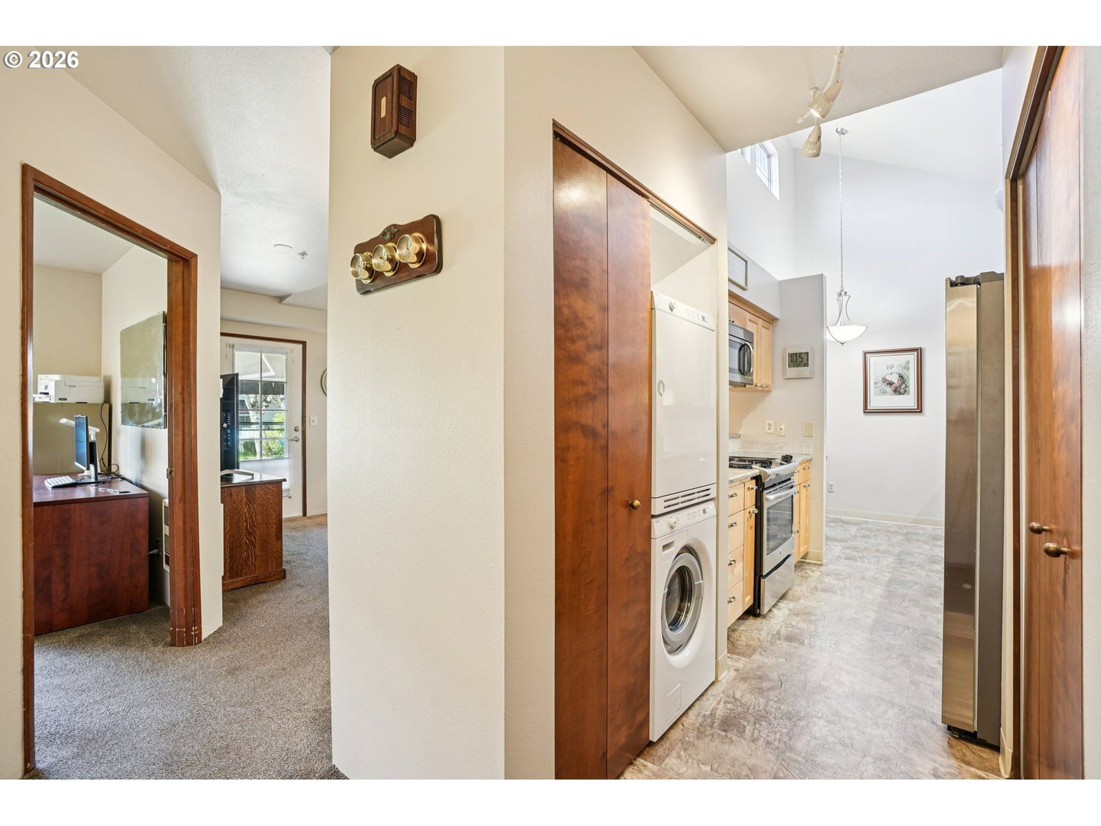 Listing photo 5 of 48, 13775 SW SCHOLLS FERRY RD #208, Beaverton, OR, 97008