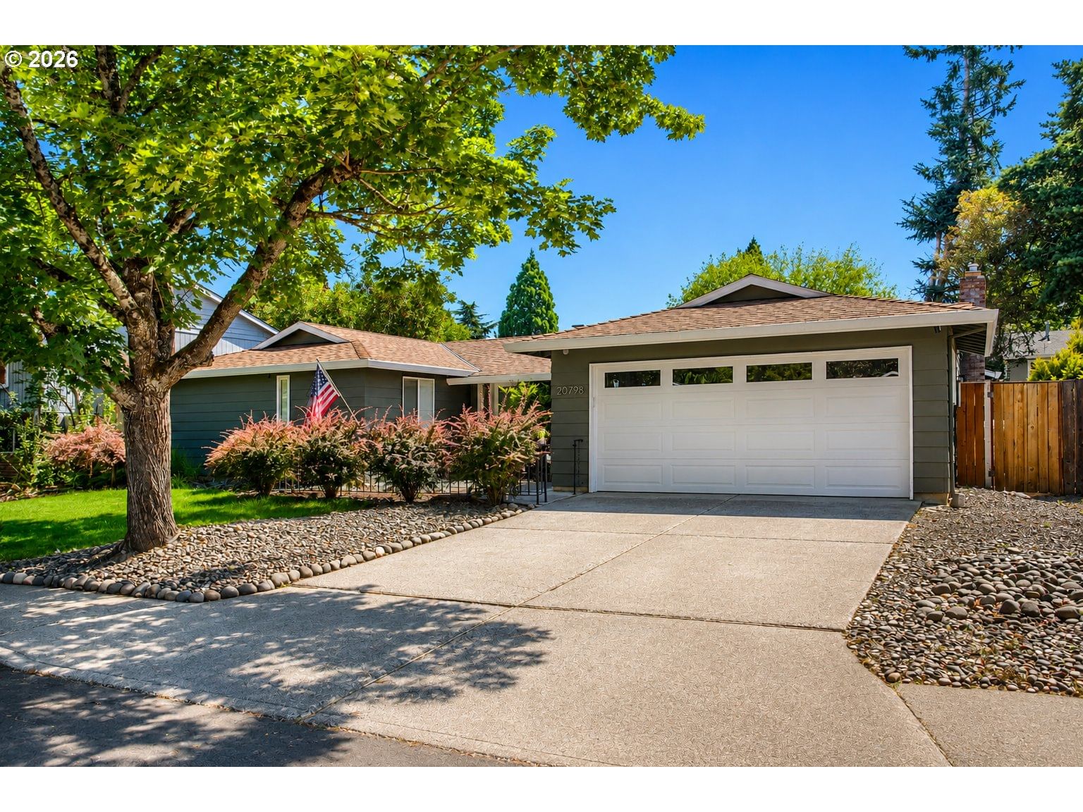 20798 SW ROSA DR