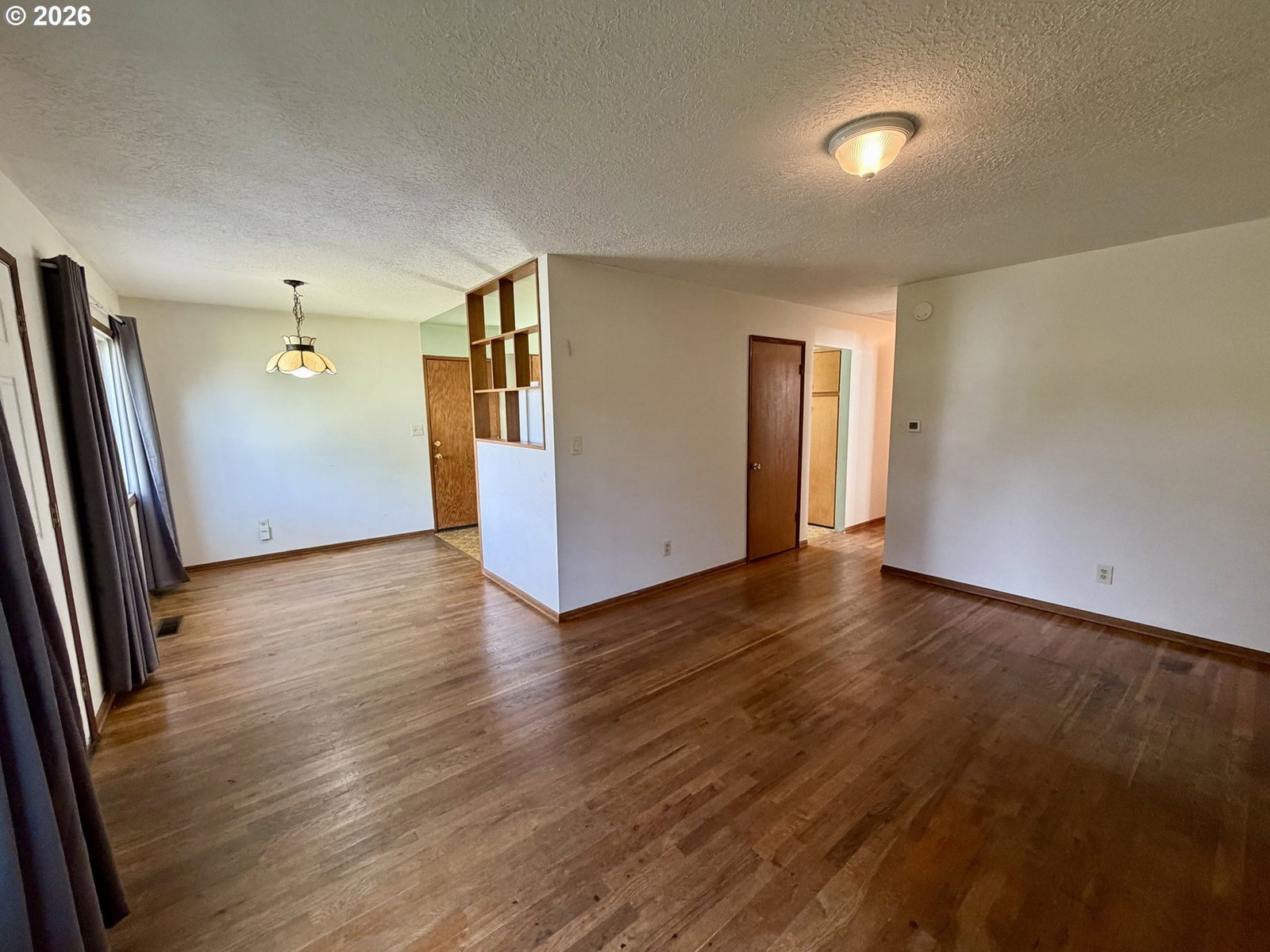 Listing photo 4 of 21, 5104 NE ALBERTA ST, Portland, OR, 97218