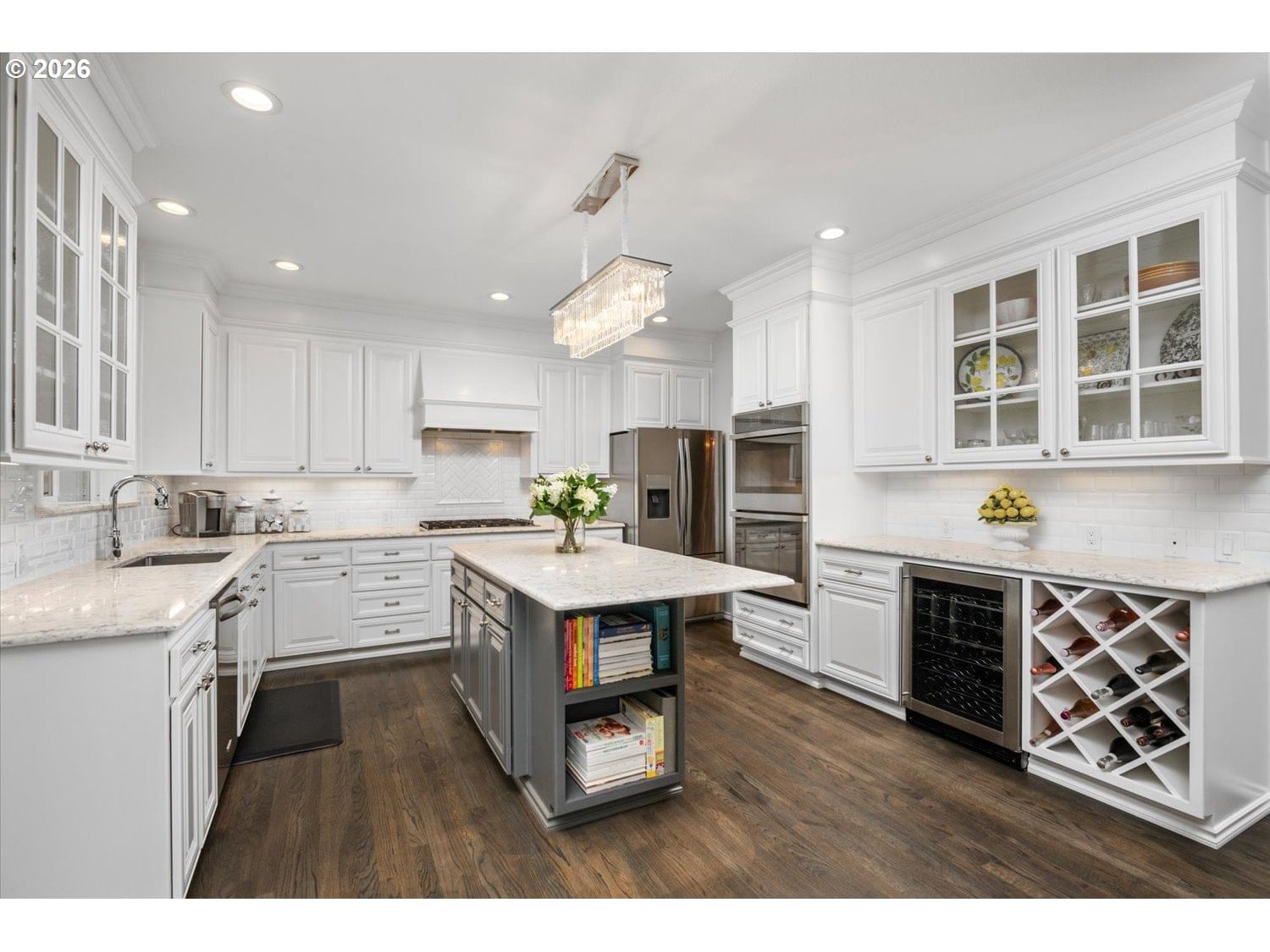 Listing photo 4 of 43, 1758 NW CAITLIN TER, Portland, OR, 97229