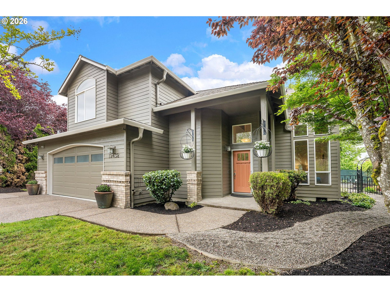 Listing photo 4 of 47, 12432 SE MOUNTAIN SUN DR, Clackamas, OR, 97015