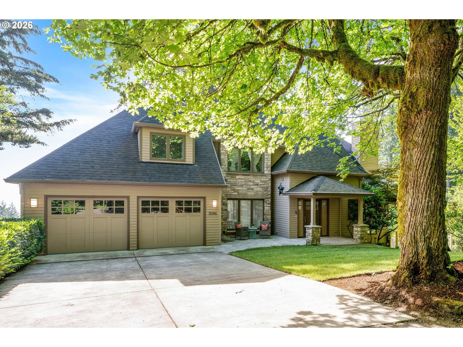 3046 SW FAIRMOUNT BLVD