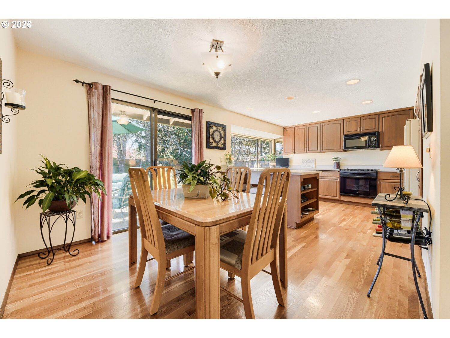 Listing photo 5 of 36, 17200 NW BANDON CT, Beaverton, OR, 97006