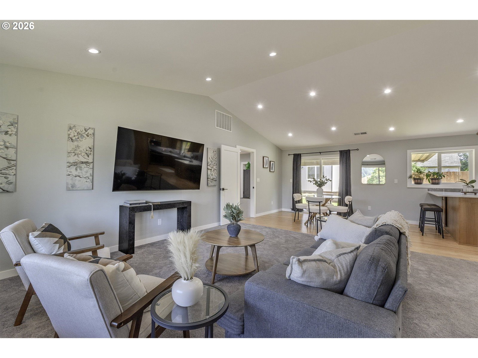Listing photo 5 of 35, 8103 N EDISON ST, Portland, OR, 97203