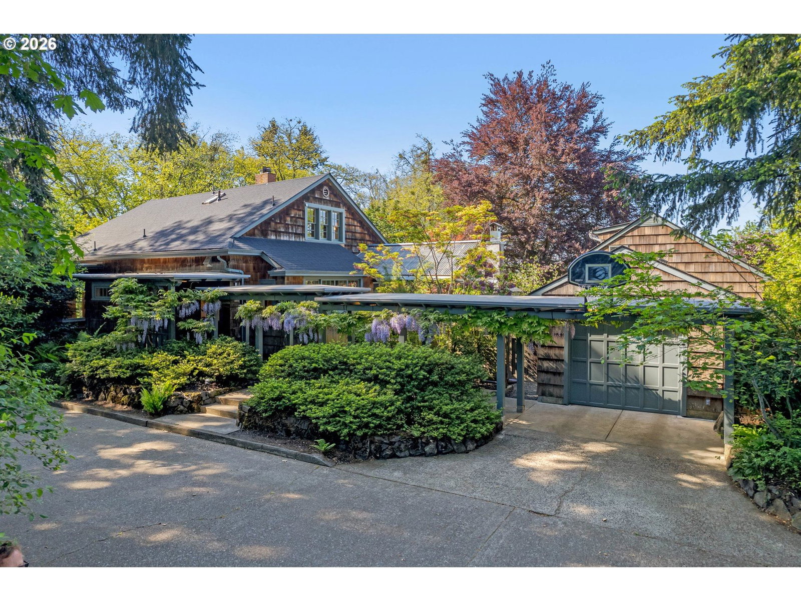 Primary listing photo, 2303 MCMORRAN AVE, Eugene, OR, 97403