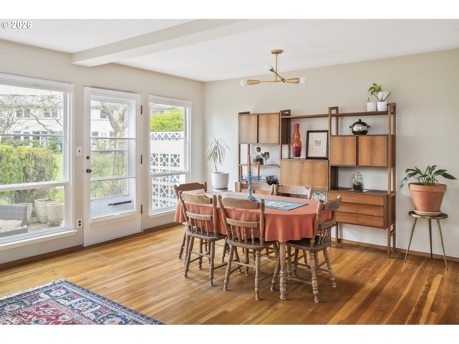 Listing photo 5 of 47, 6923 NE BROADWAY, Portland, OR, 97213
