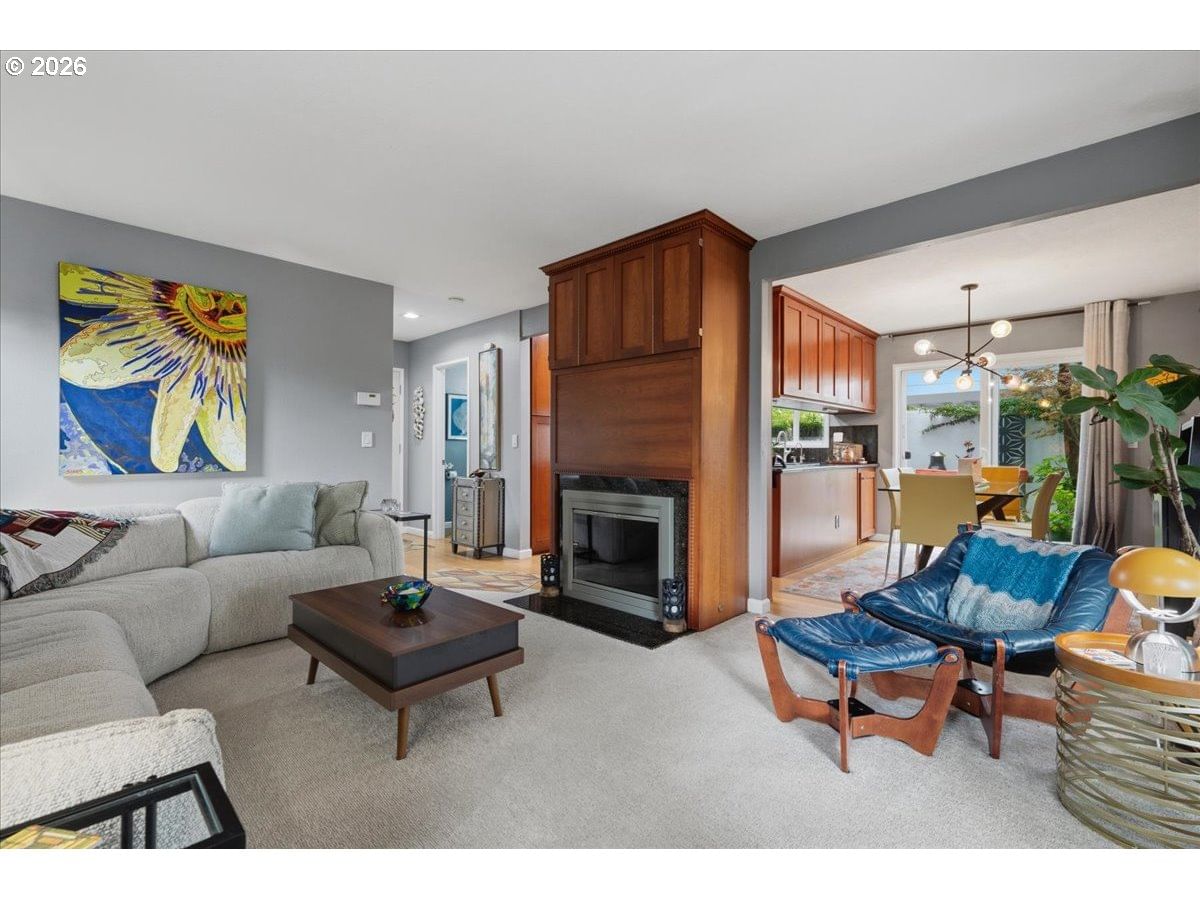 Listing photo 5 of 45, 634 N HAYDEN BAY DR, Portland, OR, 97217