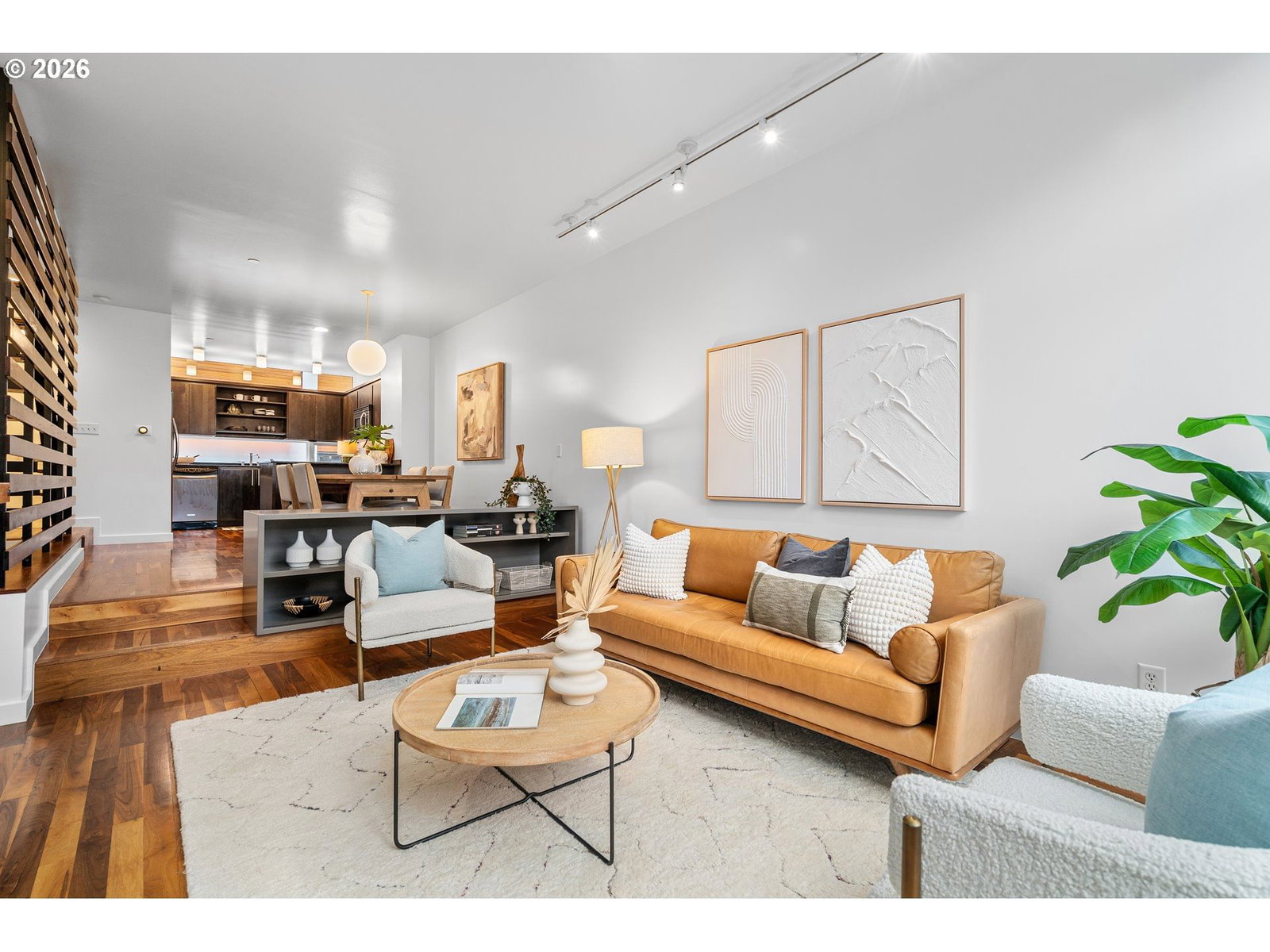 Listing photo 5 of 26, 245 SW MEADE ST #C6, Portland, OR, 97201