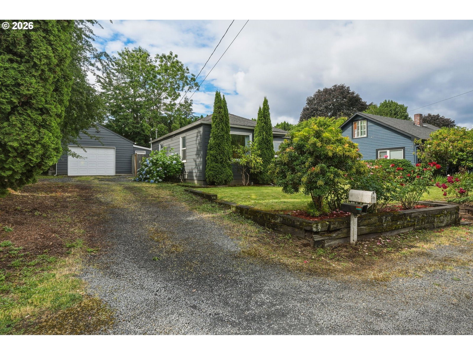 Listing photo 4 of 27, 3360 SE ROCKWOOD ST, Milwaukie, OR, 97222