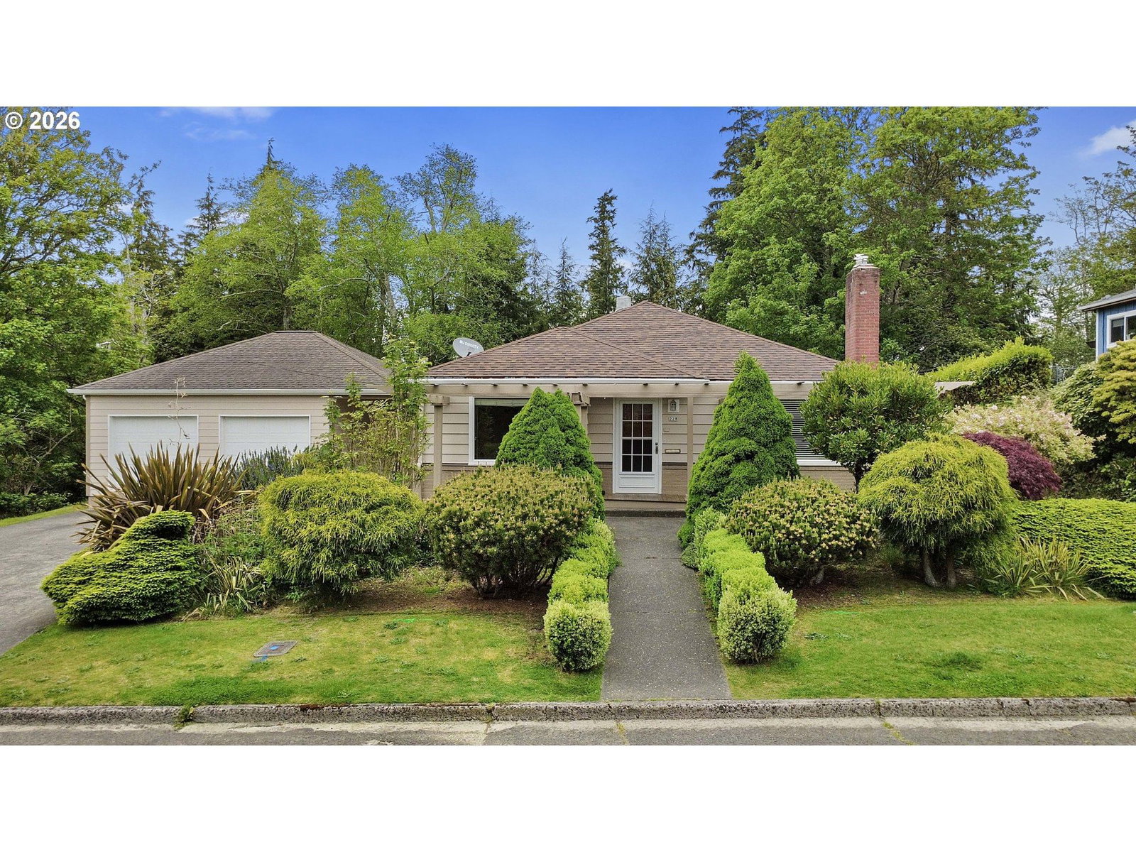 Primary listing photo, 228 Kensington AVE, Astoria, OR, 97103