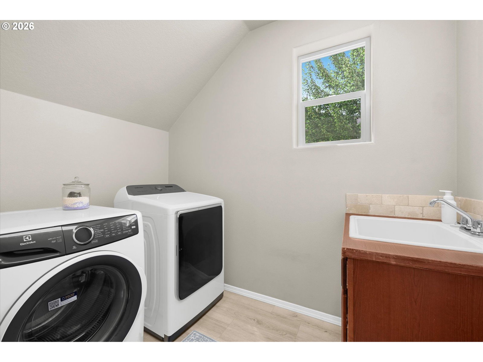 Listing photo 5 of 41, 1018 35TH AVE, Forest Grove, OR, 97116