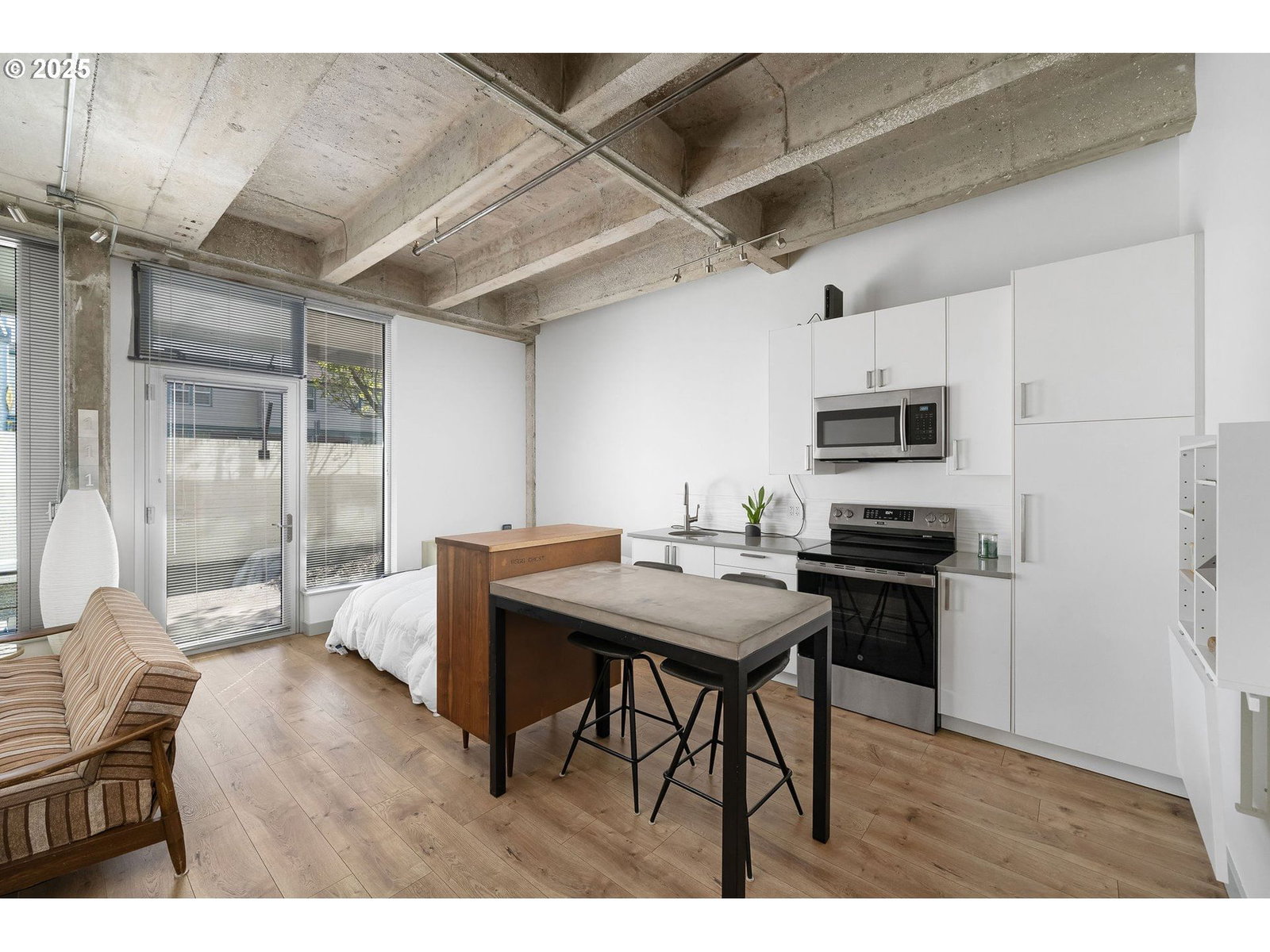 Listing photo 5 of 25, 900 NE 81ST AVE #111, Portland, OR, 97213