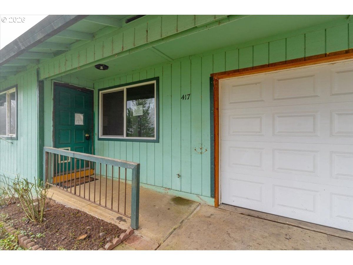 Listing photo 4 of 35, 417 NE OAKEN HILLS DR, Willamina, OR, 97396
