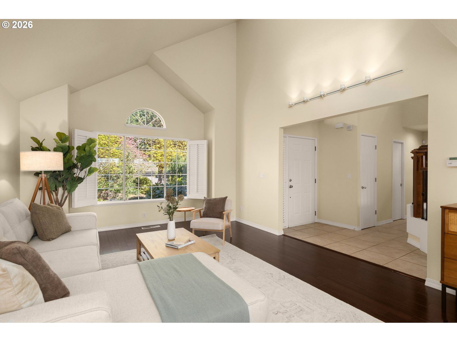 Listing photo 5 of 47, 13413 VERMEER DR, Lake Oswego, OR, 97035