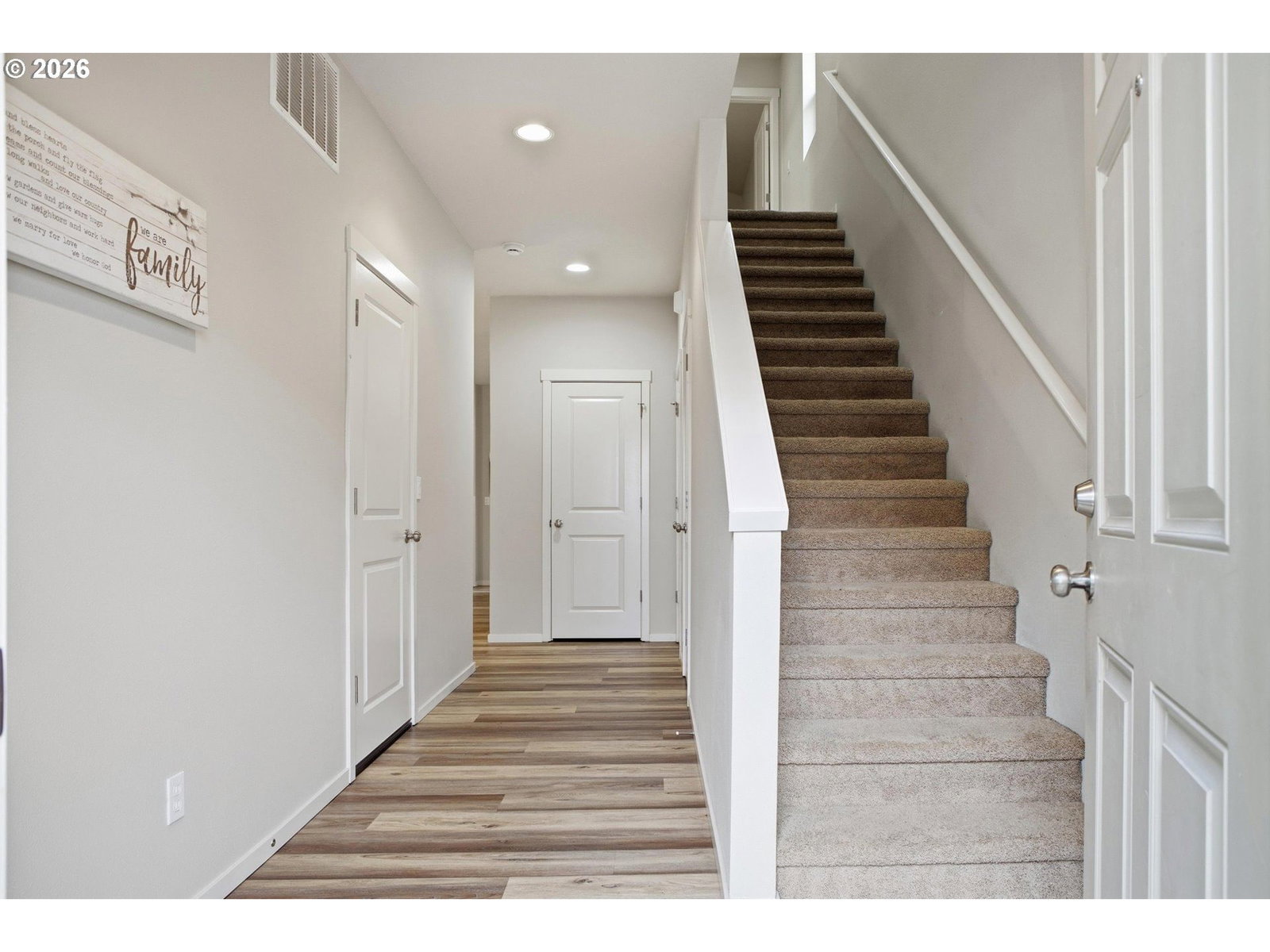 Listing photo 4 of 30, 7838 SE SPORRI LN, Milwaukie, OR, 97267