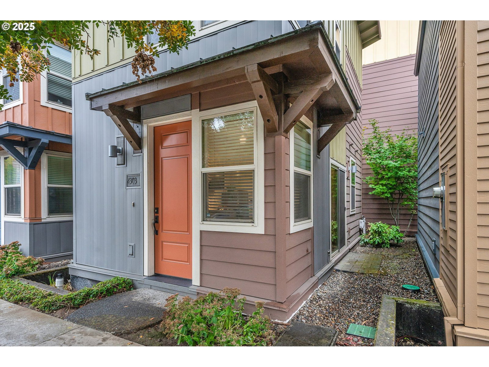 Primary listing photo, 4303 SE DIVISION ST, Portland, OR, 97206