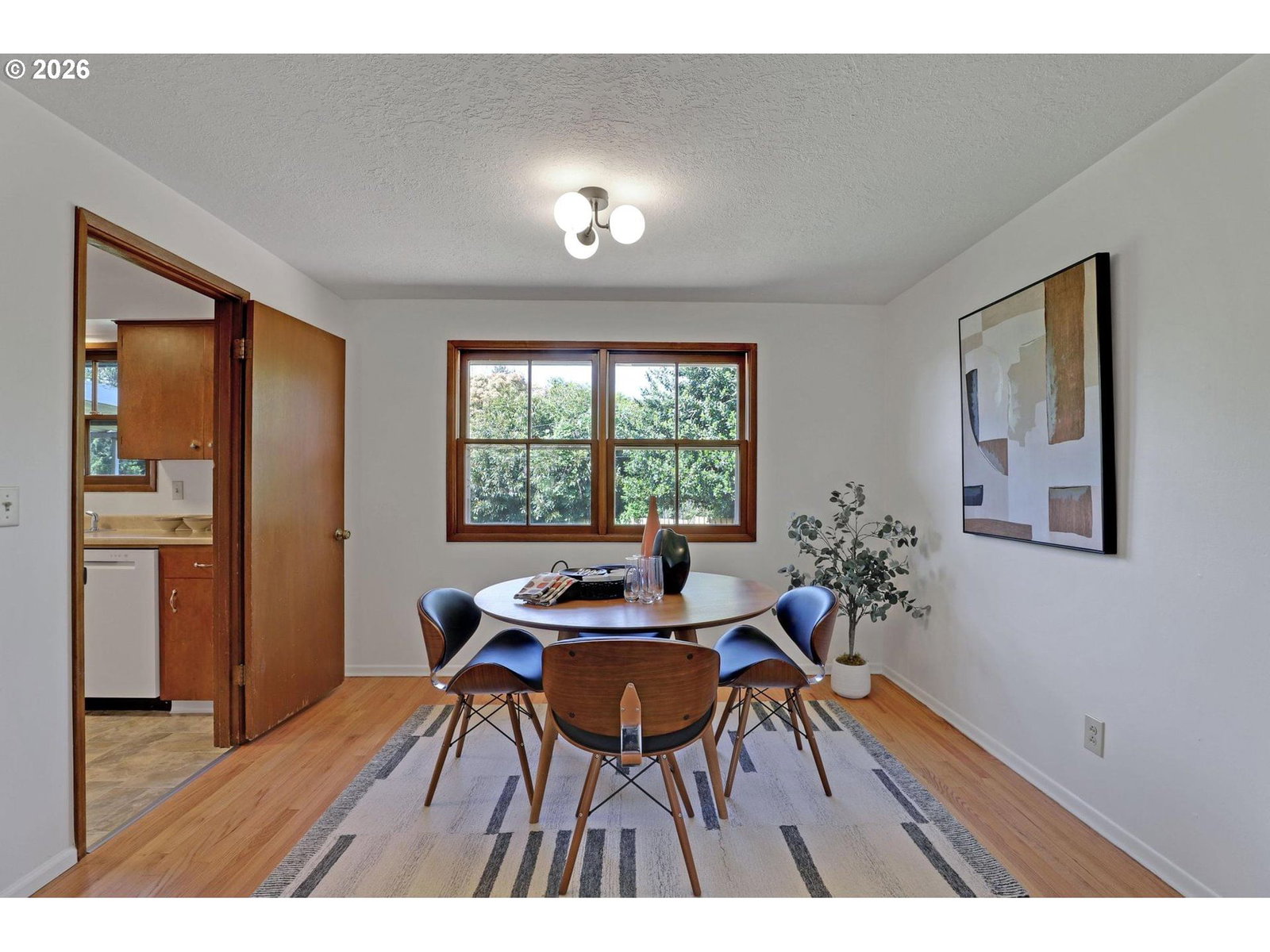 Listing photo 5 of 25, 12935 SW PARK WAY, Portland, OR, 97225