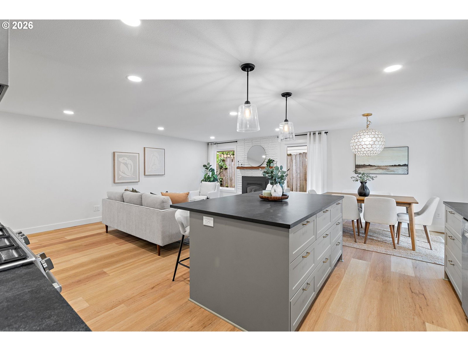 Listing photo 5 of 37, 12850 SW 22ND ST, Beaverton, OR, 97008