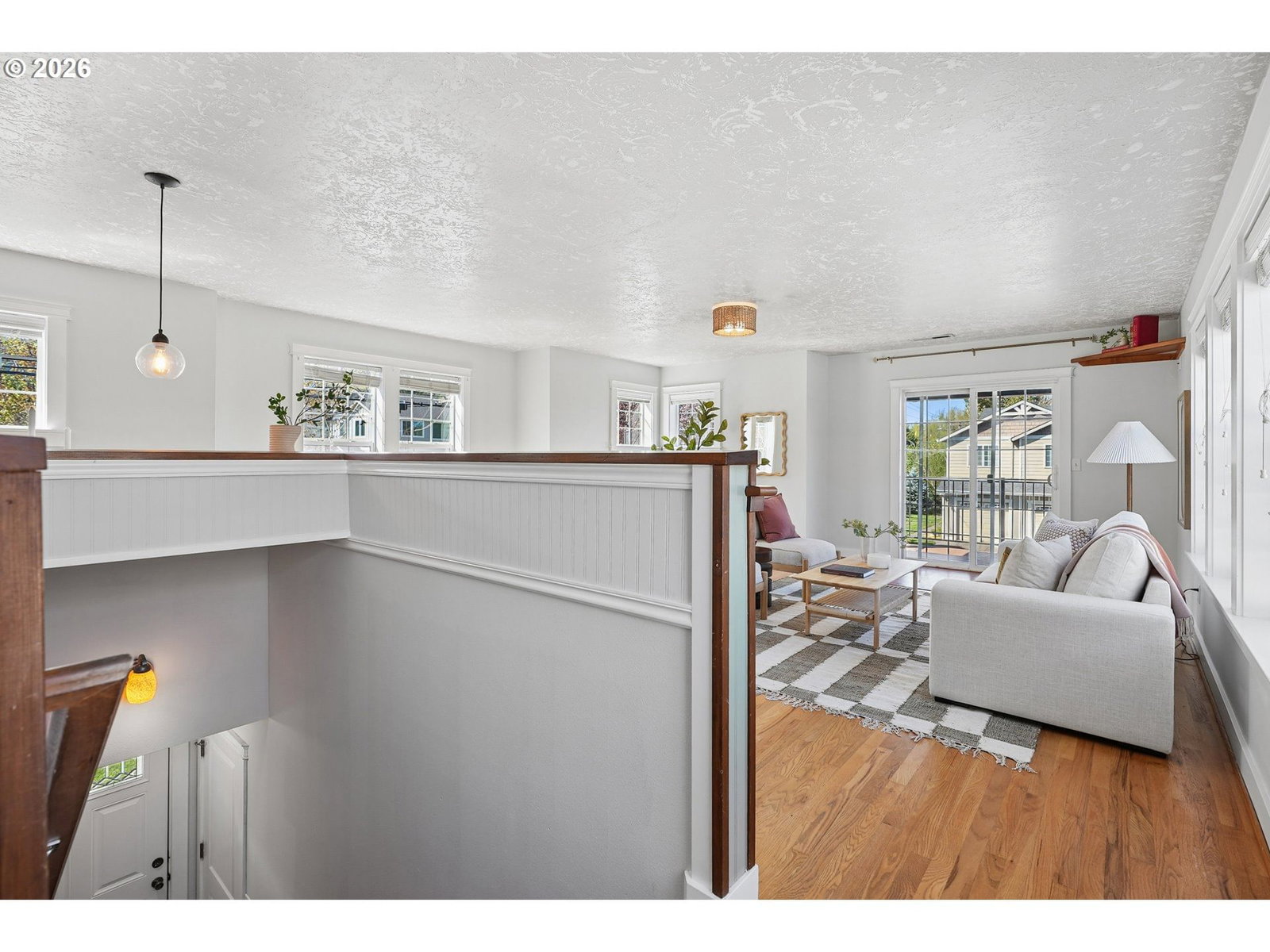 Listing photo 4 of 40, 1089 SW HALSEY ST, Troutdale, OR, 97060