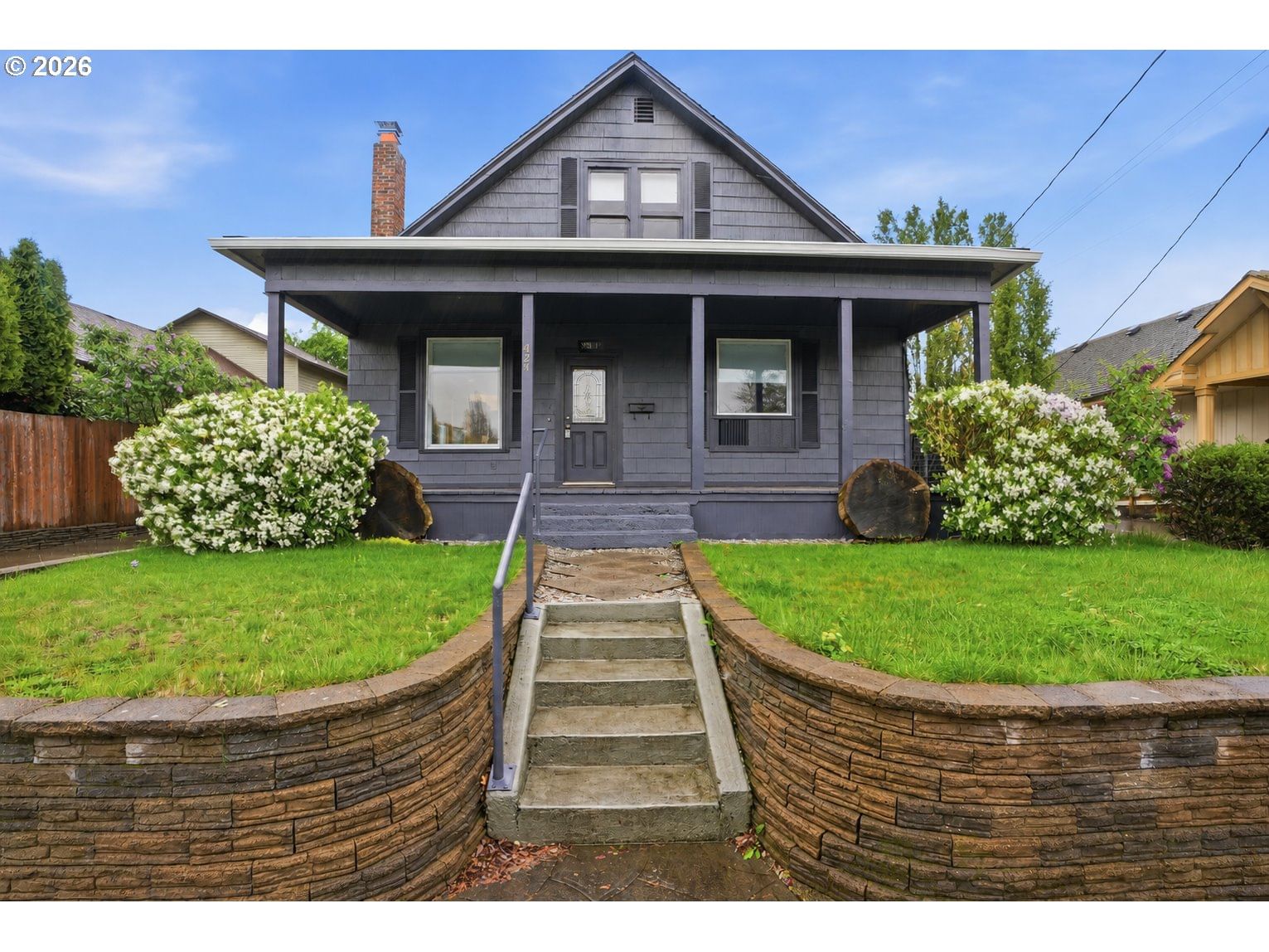624 NE 2ND AVE