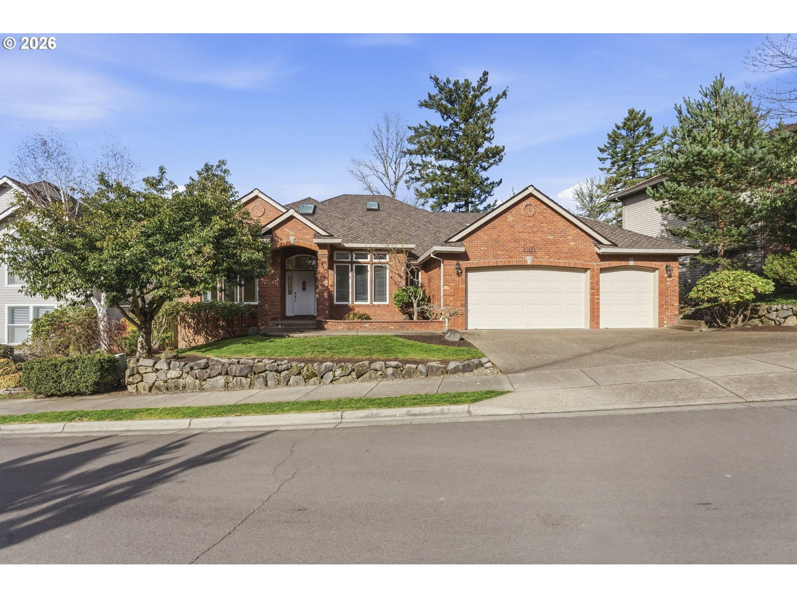 Primary listing photo, 13979 GREENWOOD DR, Portland, OR, 97229