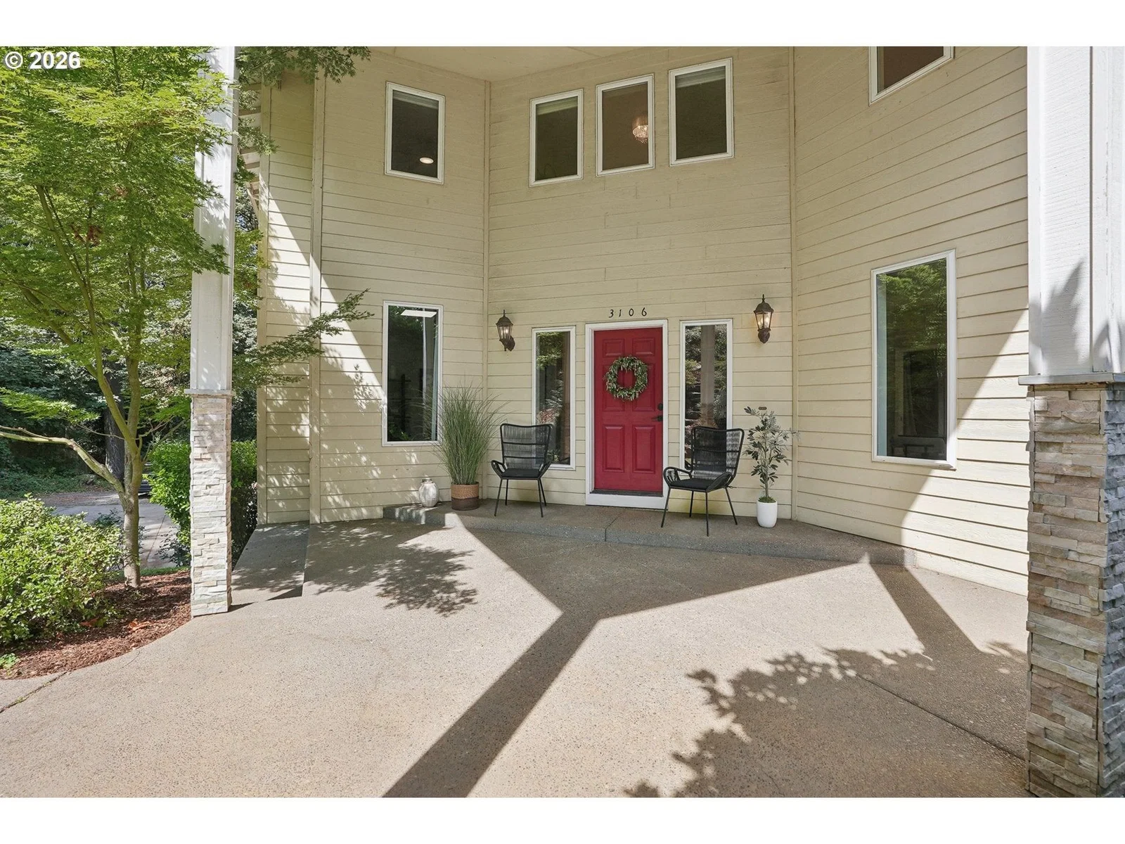 3106 NE 108TH CIR