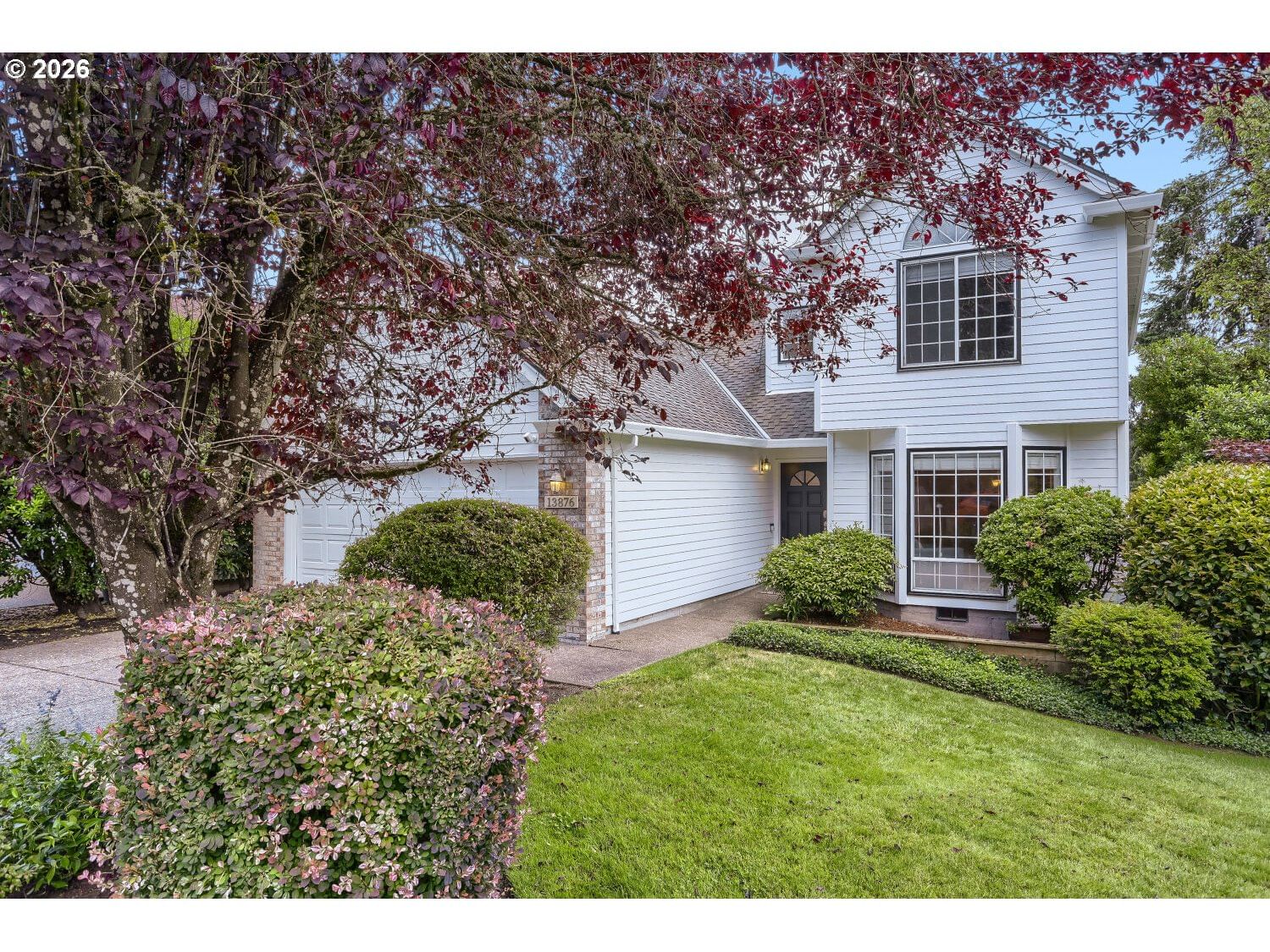Listing photo 1 of 6