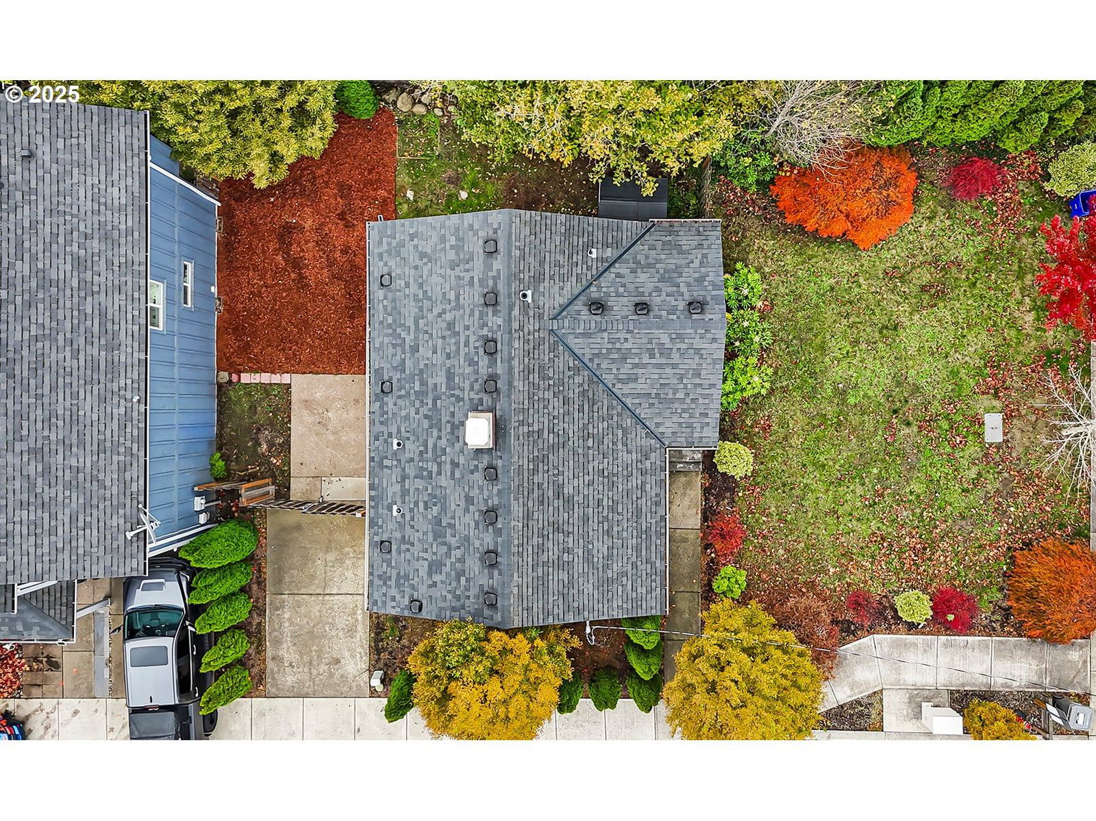 Listing photo 4 of 35, 14406 E BURNSIDE ST, Portland, OR, 97233