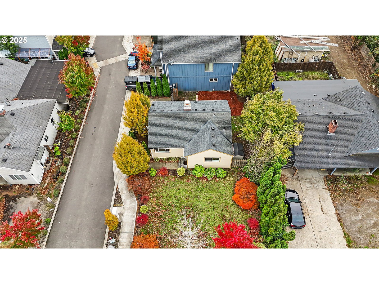 Listing photo 5 of 35, 14406 E BURNSIDE ST, Portland, OR, 97233