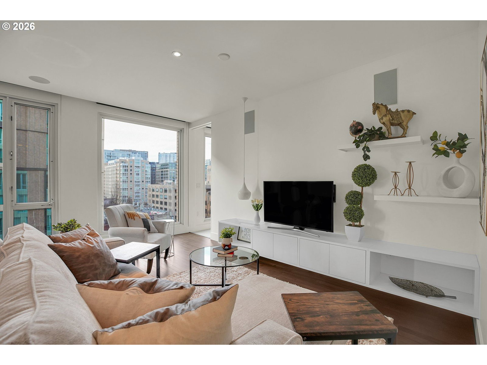 Listing photo 4 of 43, 937 NW GLISAN ST #735, Portland, OR, 97209