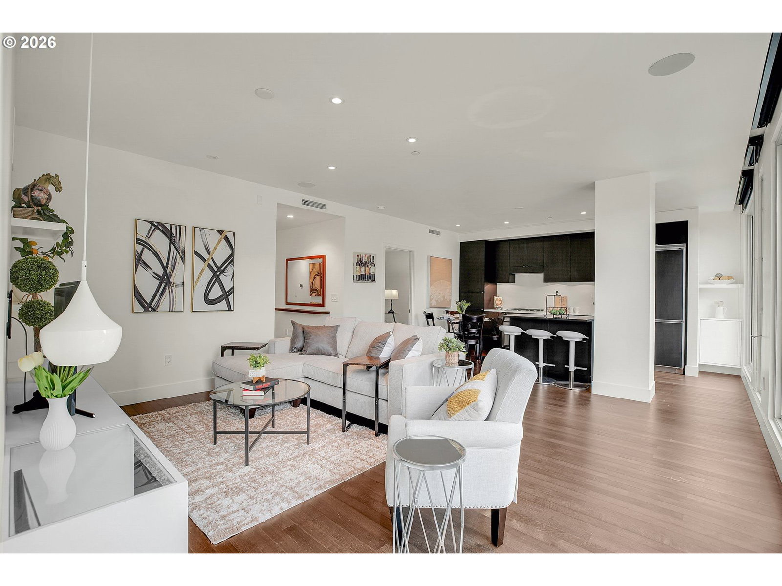 Listing photo 5 of 43, 937 NW GLISAN ST #735, Portland, OR, 97209