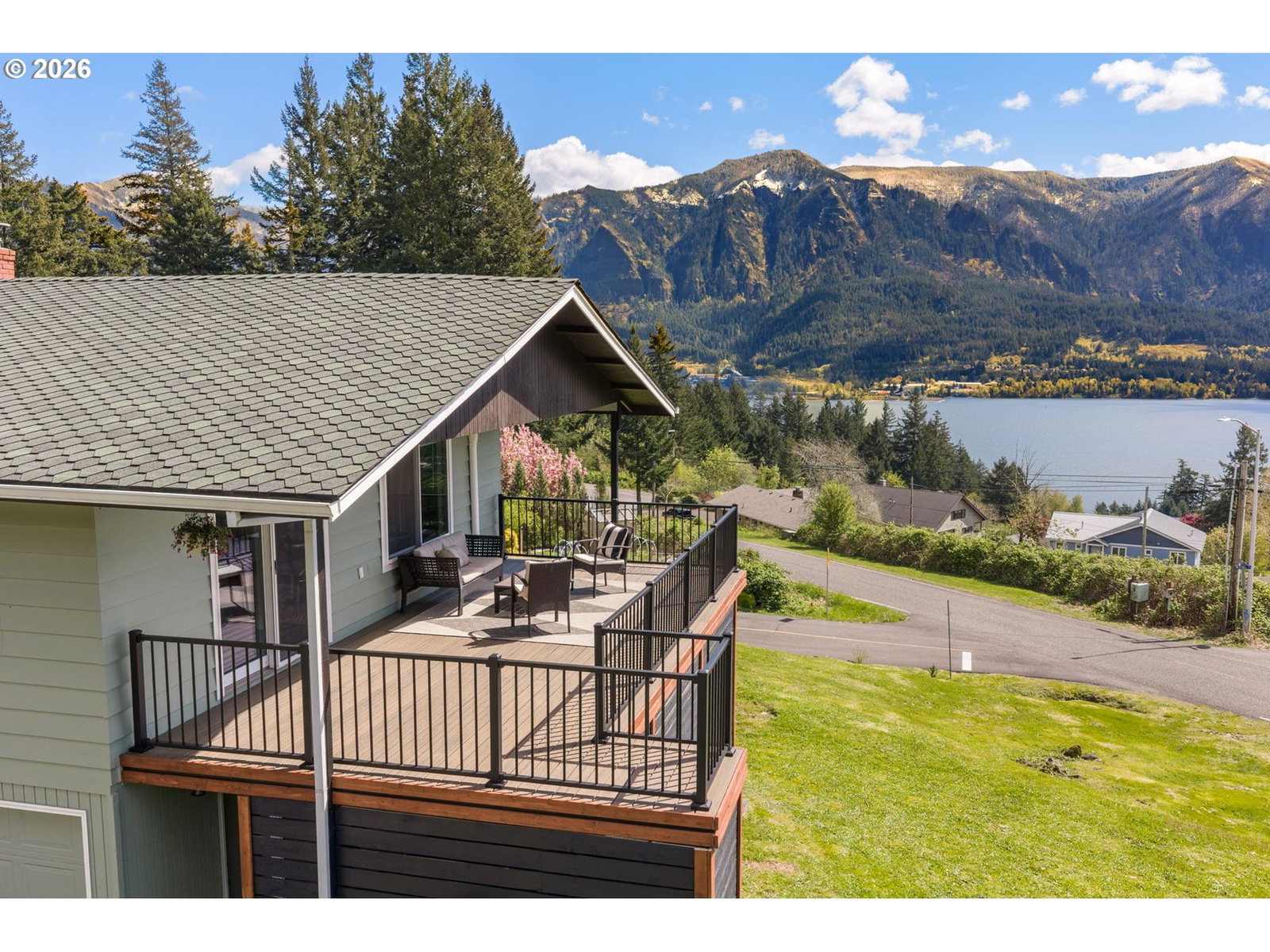 Listing photo 5 of 46, 270 NE Wisteria WAY, Stevenson, WA, 98648